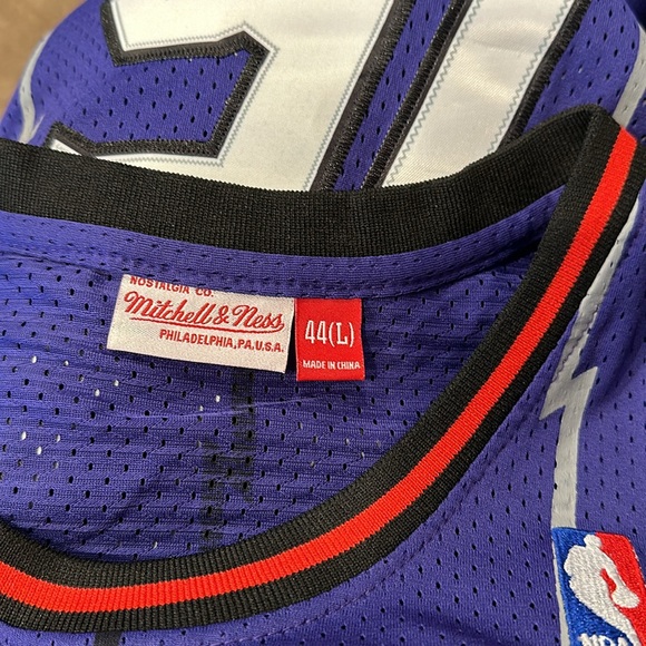 Mitchell & Ness Toronto Raptors Vince Carter Jersey Size 44 L - Picture 4 of 5